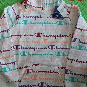 Champion Girls white sweatshirt